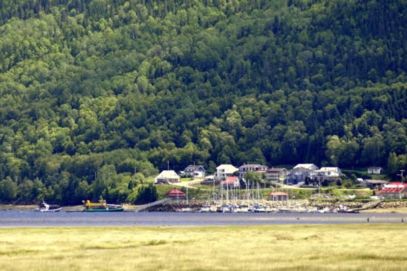 Chicoutimi 中央城镇宾馆酒店 外观 照片